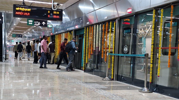 方大站臺屏蔽門系統護航！印度首條全地下地鐵孟買地鐵3號線全線通車